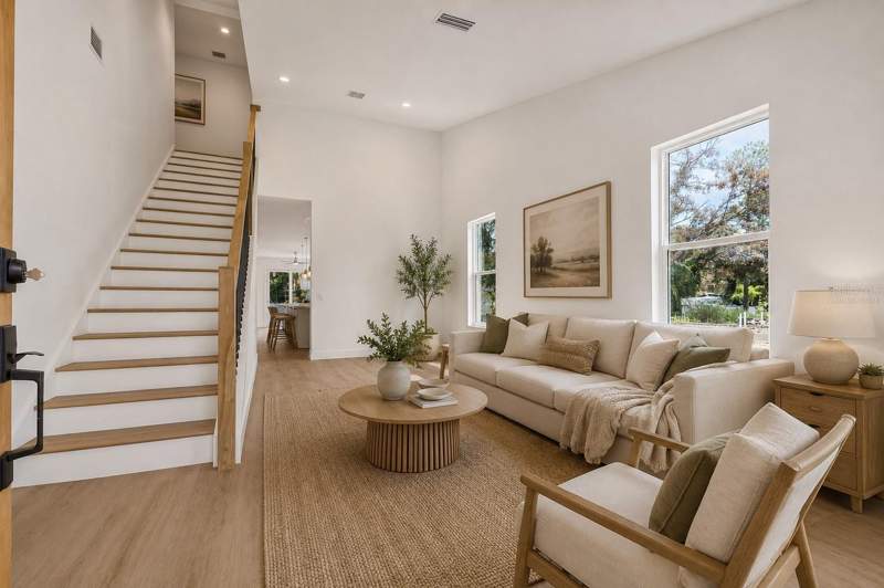 4 bedroom Single Family Residence at 7617 Alvina Street, 03V | Town Of Citrus Park, Tampa — photo 2