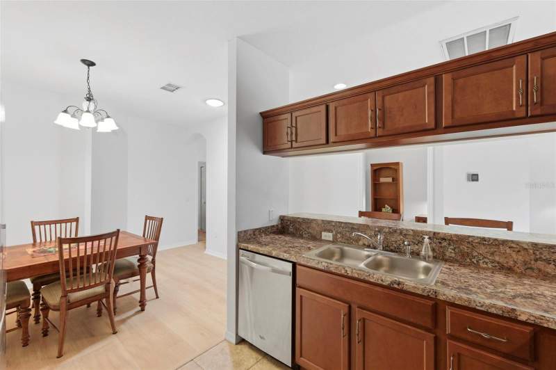 2 bedroom Villa at 11214 Port Douglas Drive, Hampton Village At River Ridge Ph 01, New Port Richey — photo 5