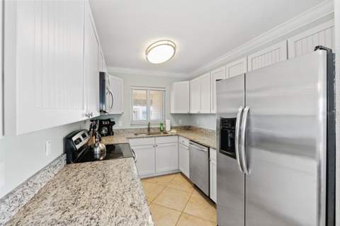 10265 Gulf Boulevard #A-301, St Petersburg FL - photo 13 of 46
