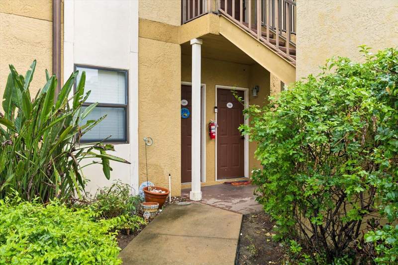 2 bedroom Condominium at 10199 Sailwinds Boulevard #103, Bella Vista On Lake, Largo — photo 3