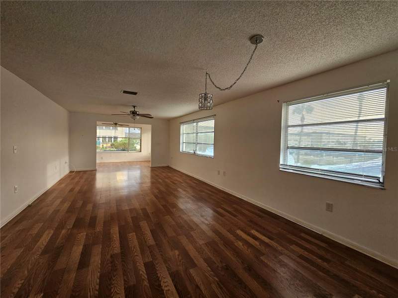 2 bedroom Condominium at 2850 59th Street #115, Town Shores Of Gulfport, St Petersburg — photo 4