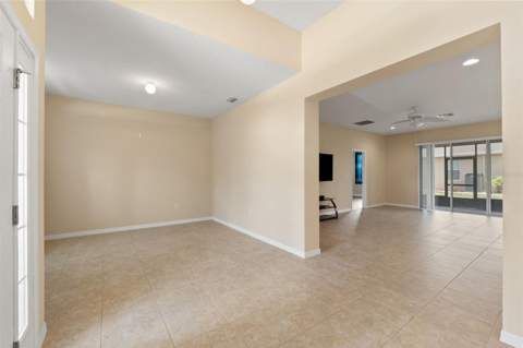 13589 Hunters Point Street, Spring Hill FL - photo 8 of 44