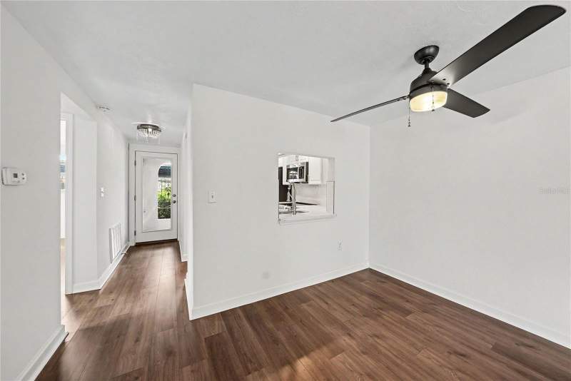 2 bedroom Condominium at 4135 Stratford Drive, Gardens Beacon Square, New Port Richey — photo 5