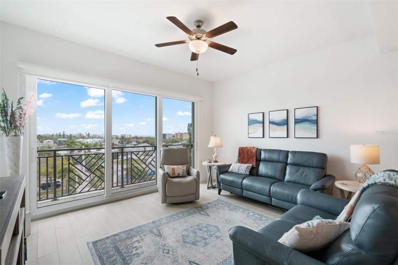 2 bedroom Condominium at 300 150th Avenue #510, Harbor At Town Center Condo, Madeira Beach — photo 4
