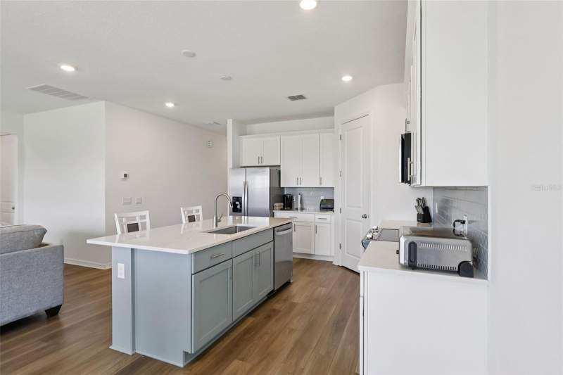 5 bedroom Single Family Residence at 2326 Gold Dust Drive, Villages/Minneola Hills Ph 1A, Minneola — photo 5