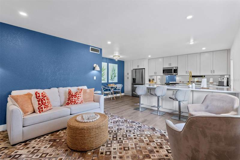 2 bedroom Condominium at 1140 S Orlando Avenue #B-7, Lake Maitland Terrace Apts, Maitland — photo 4