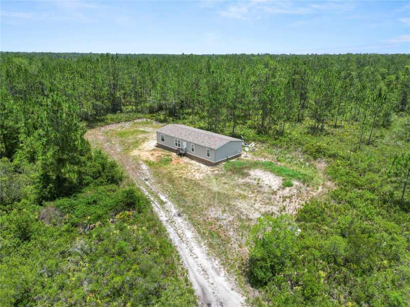3 bedroom Manufactured Home at 3450 Salyers Road, Not In Subdivision, Clermont — photo 1