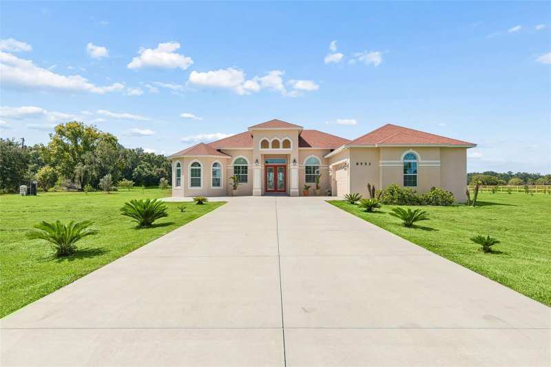 5 bedroom Single Family Residence at 8552 Branding Iron Trail, Gallagher Place, Plant City — photo 1