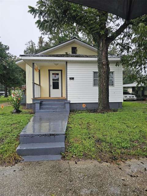 623 NE 8Th Avenue, home for sale on NE 8Th Avenue