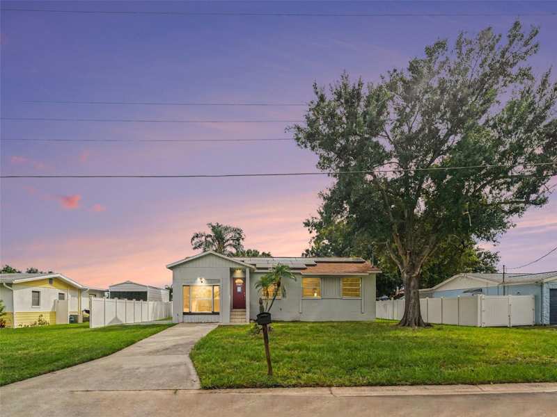 3 bedroom Single Family Residence at 520 Fairhope Drive, Apollo Beach Unit One Pt One, Apollo Beach — photo 1