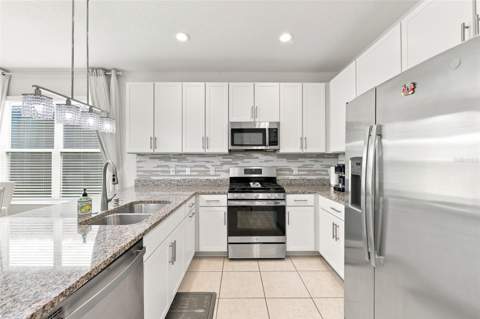 5124 Highland Pointe Court, Wimauma FL - photo 17 of 48