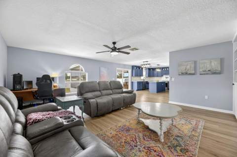 13531 Mango Bay Drive, Riverview FL - photo 15 of 57