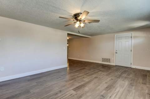 7144 Fairfax Drive, Port Richey FL - photo 6 of 54