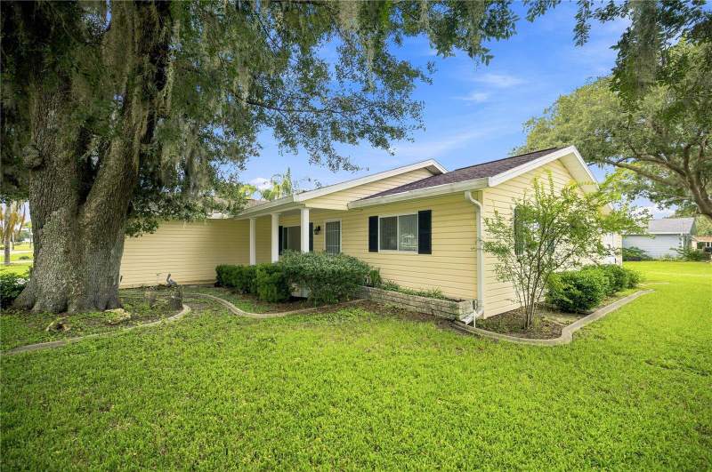 2 bedroom Single Family Residence at 10298 SE 176th Street, Spruce Creek South, Summerfield — photo 2