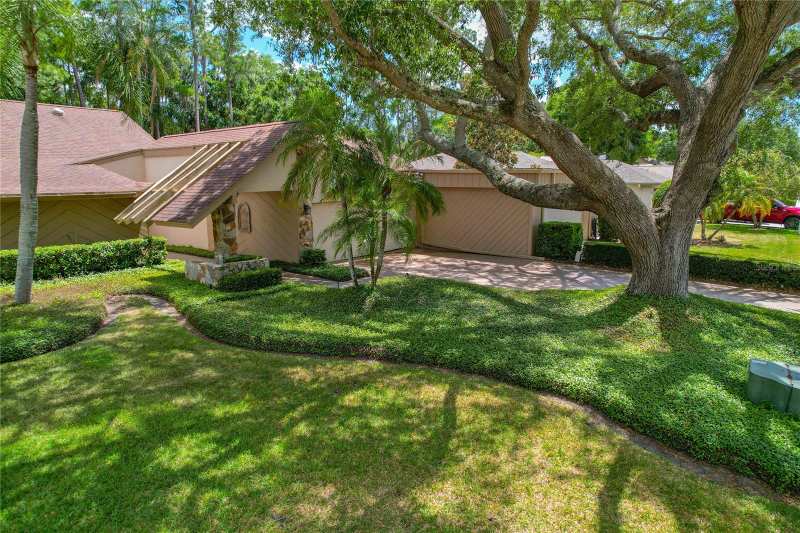 2 bedroom Villa at 3071 Bolt Drive, Tarpon Woods 2nd Add Rep, Palm Harbor — photo 1