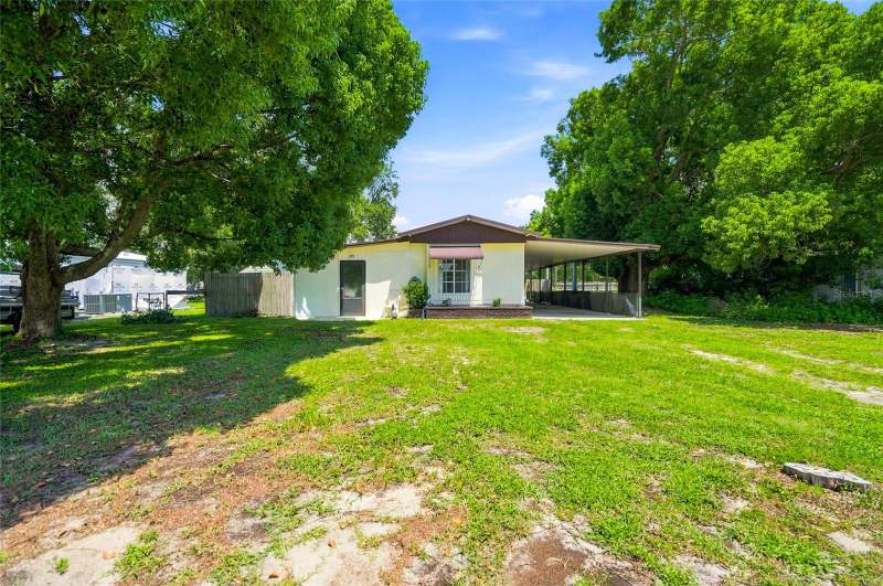 3 bedroom Manufactured Home at 36401 5 Acre Lane, Zephyrhills Colony Co, Zephyrhills — photo 2