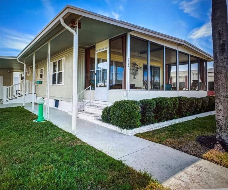 2 bedroom Mobile Home at 225 Dixie Lane, Tarpon Shores Mobile Home Village Unrec, Tarpon Springs — photo 4