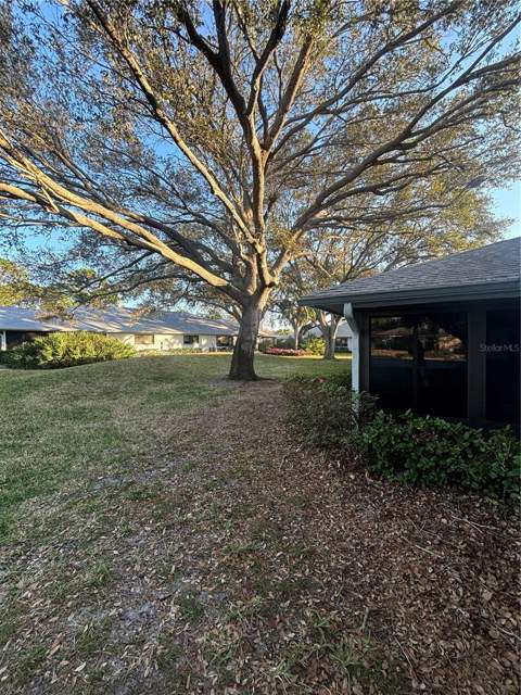 2765 Countryside Boulevard #106, Clearwater FL - photo 19 of 25