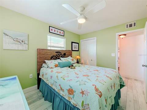 4046 Floramar Terrace, New Port Richey FL - photo 13 of 27