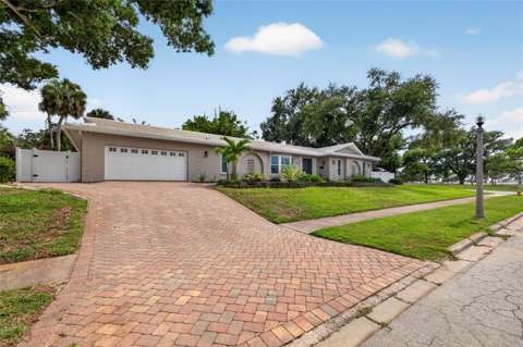303 Roebling Road, home for sale in Belleair 33756
