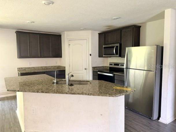 3 bedroom Single Family Residence at 3494 Apple Orchard Drive, Carnell, Deltona — photo 2