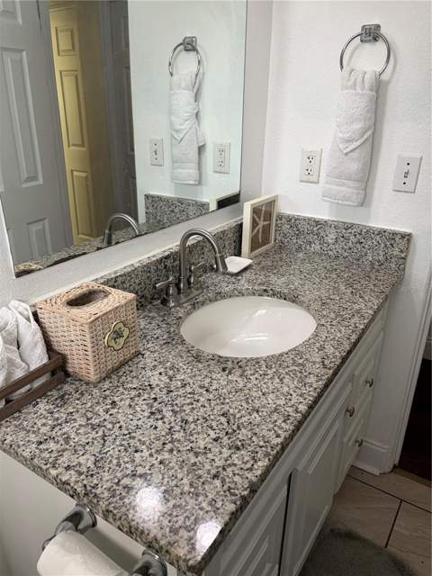 908 S Solandra Drive, Orlando FL - photo 9 of 16