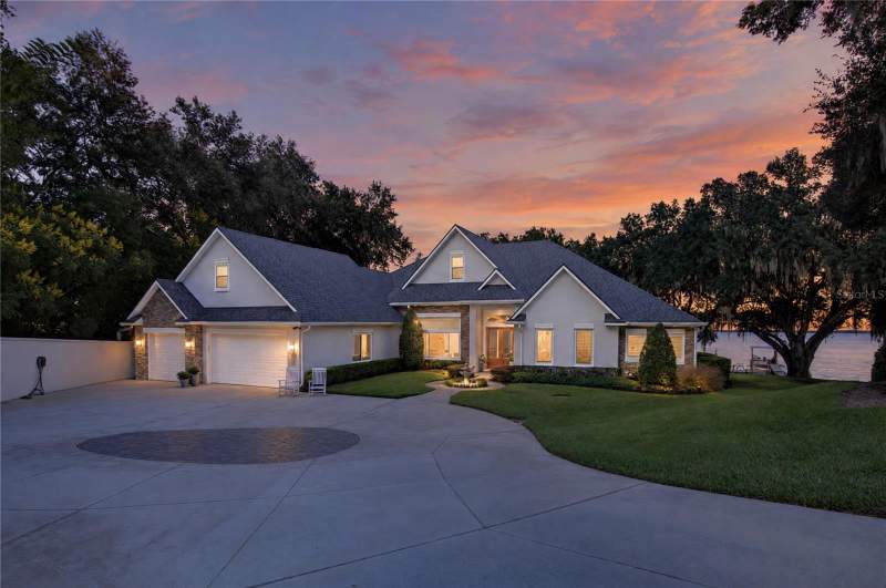 5 bedroom Single Family Residence at 40741 Winken Lane, B-Tween Waters Lt 01 Orb 2142 Pg 1133, Umatilla — photo 5