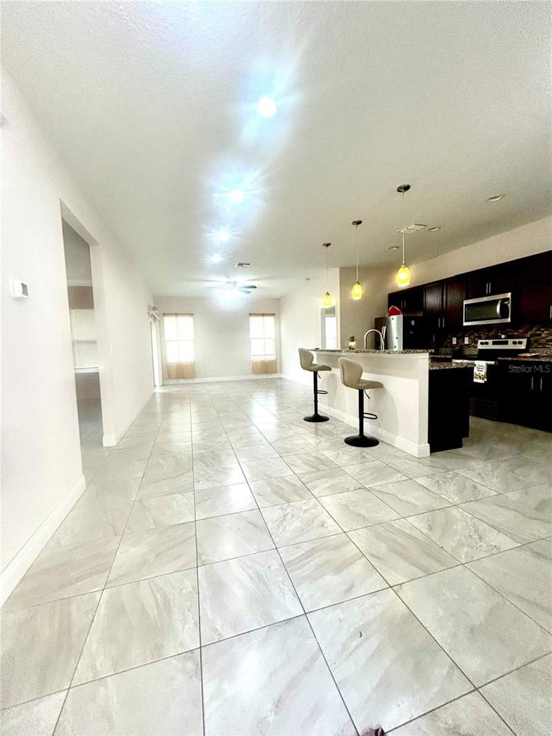 3 bedroom Single Family Residence at 586 Geraldine Drive, Deltona Lakes Unit 04, Deltona — photo 4