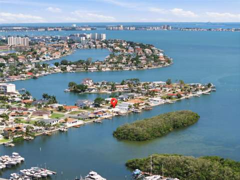 1421 Sea Gull Drive, St Petersburg FL - photo 12 of 53