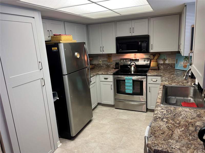 2 bedroom Condominium at 2210 Utopian Drive #214, On Top Of The World, Clearwater — photo 5