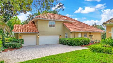 7718 Debeaubien Drive, Orlando FL - photo 9 of 98