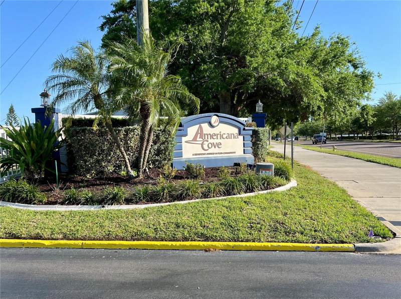 2 bedroom Manufactured Home at 7316 Americana Drive #146, Mobel Americana Mobile Home Park Unrec, St Petersburg — photo 2