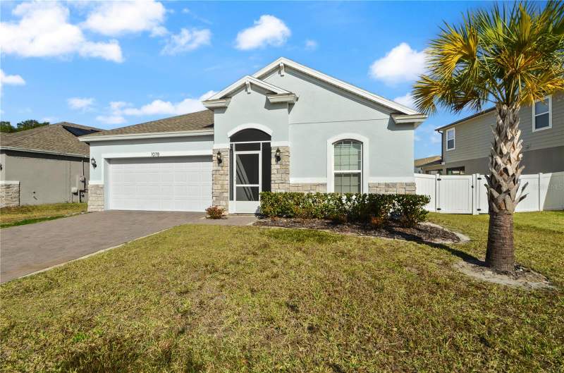 4 bedroom Single Family Residence at 1078 Chelan Falls Drive, Lakewood Park Ph 1, Deland — photo 3