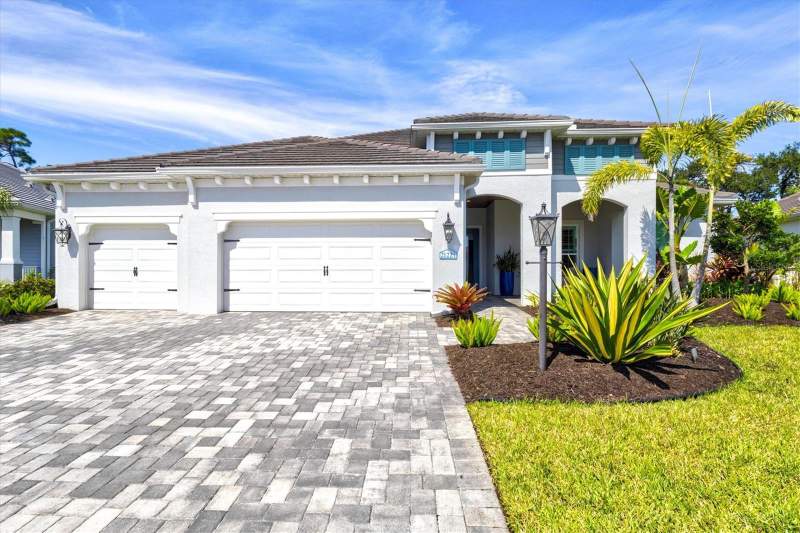 3 bedroom Single Family Residence at 21221 Holmes Circle, Grand Palm, Venice — photo 5