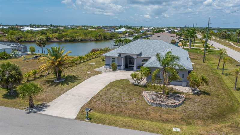 3 bedroom Single Family Residence at 15400 Alcove Circle, Port Charlotte Sec 093, Port Charlotte — photo 1