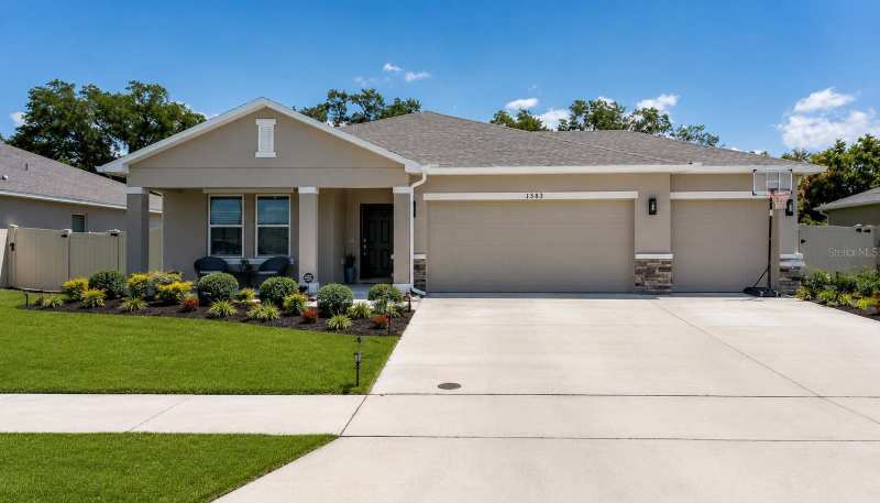 4 bedroom Single Family Residence at 1383 Levy Bend Drive, Seasons At Big Sky Ph 2, Kissimmee — photo 1