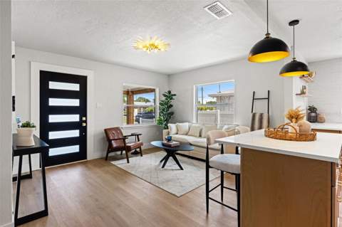2522 W Lemon Street, Tampa FL - photo 6 of 6