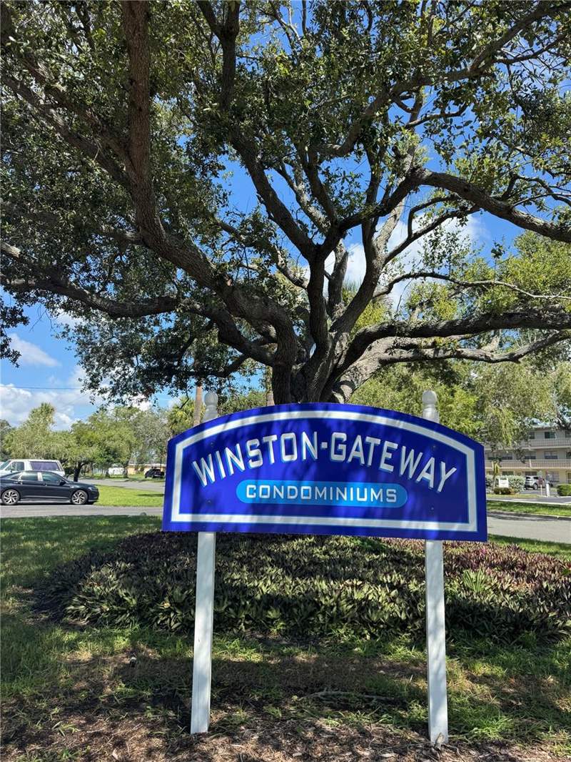 2 bedroom Condominium at 7801 11th Street #302, Winston Gateway Assoc Inc Condo, St Petersburg — photo 3