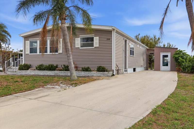 2 bedroom Manufactured Home at 3310 Blue Jay Lane, Gasparilla Pines, Englewood — photo 1