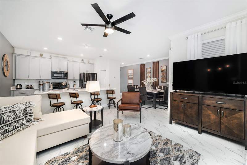 4 bedroom Townhouse at 4377 Quote Street, Cove At Storey Lake III, Kissimmee — photo 4