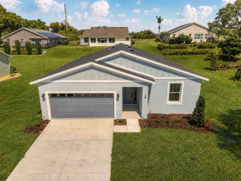78 Fairway Circle, $300k–$500k for sale in Umatilla