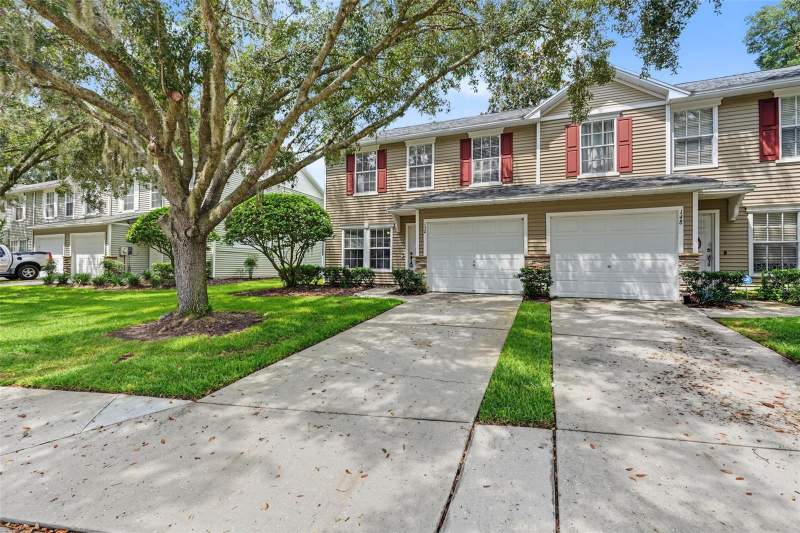 Oakwood Terrace Townhomes Phas