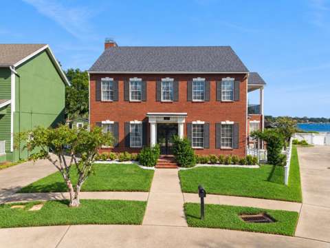 637 Lake Harbor Circle, home for sale in Orlando 32809