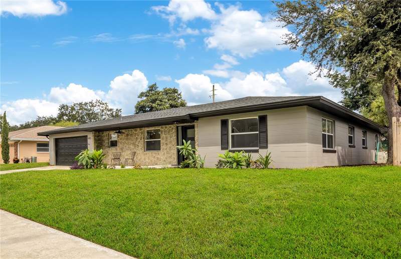 4 bedroom Single Family Residence at 4415 Haylock Drive, Dover Shores Add 12, Orlando — photo 2