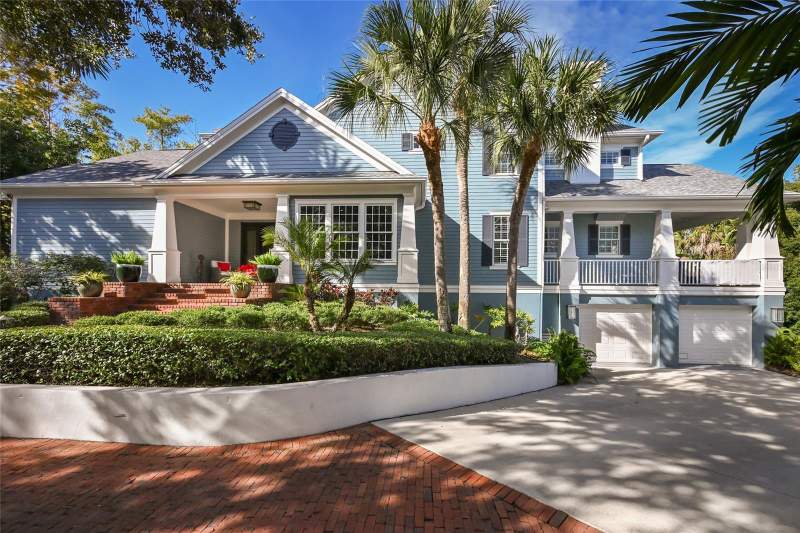 4 bedroom Single Family Residence at 1749 Lincoln Park Circle, Lincoln Park On Hudson Bayou, Sarasota — photo 2