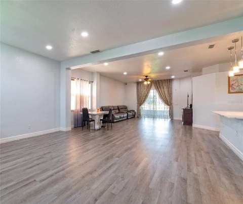 2818 Oconnell Drive, Kissimmee FL - photo 11 of 42