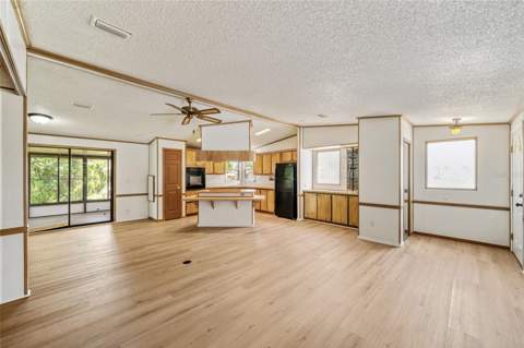 1004 Ann Avenue, Lady Lake FL - photo 12 of 47