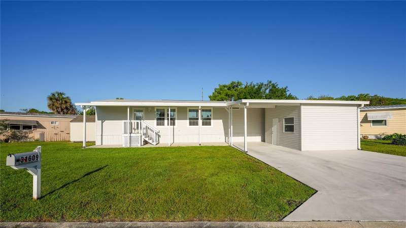 3 bedroom Manufactured Home at 31609 TERRACE DRIVE, IMPERIAL MOBILE TERRACE ADD 02, TAVARES — photo 2
