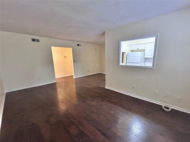 2 bedroom Condominium at 4455 38th Terrace #B16, Golden Gate Condo, St Petersburg — photo 3
