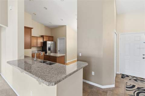 4069 Marina Isle Drive, Kissimmee FL - photo 11 of 43